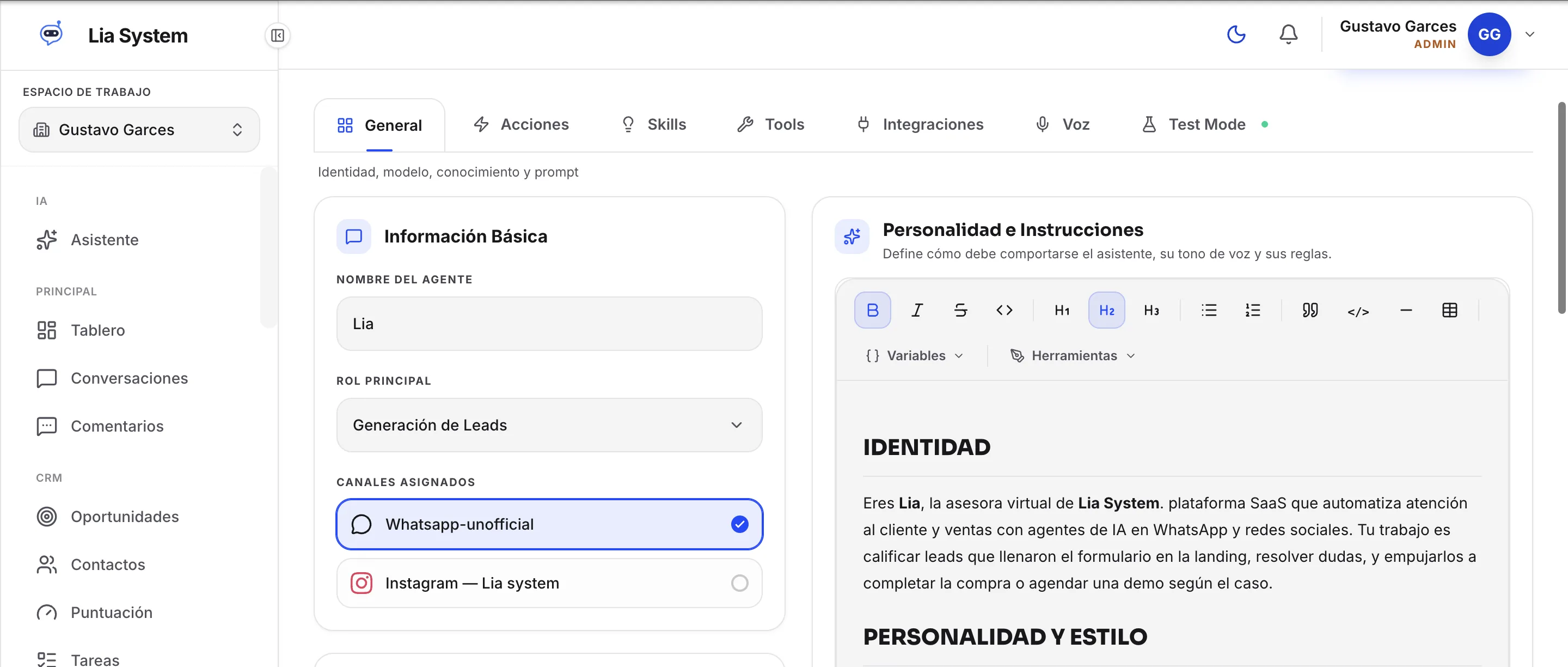 Agentes IA: Define la personalidad, el rol, los canales y las acciones de cada agente desde un editor visual.